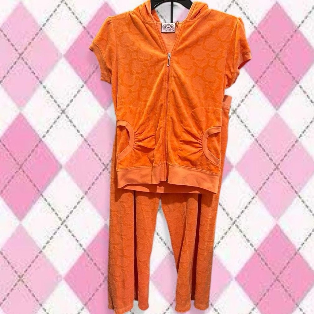 juicy couture orange capri and short sleeve zip up tracksuit